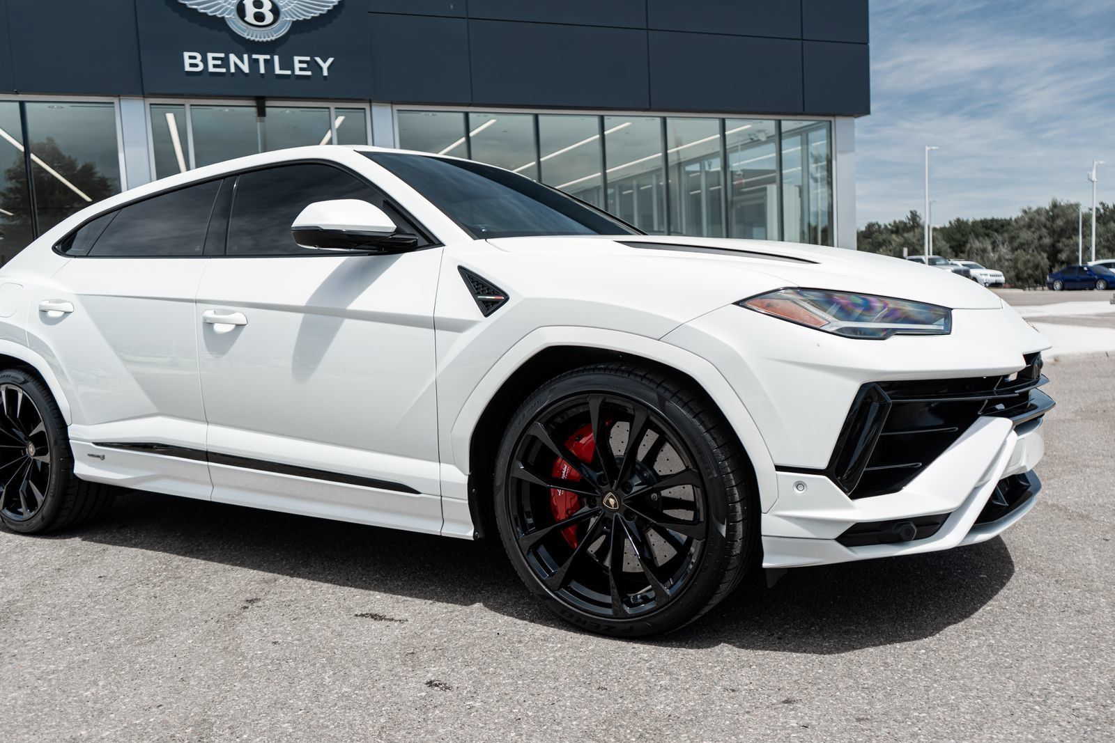 Used 2024 Lamborghini Urus S AWD/4WD image 19