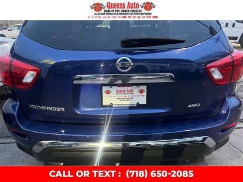 Used 2019 Nissan Pathfinder S image 27