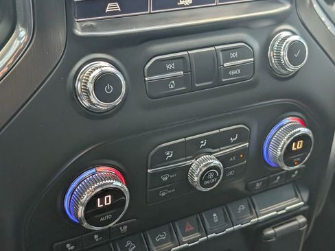 Used 2021 GMC Sierra 1500 AT4 AWD/4WD image 22