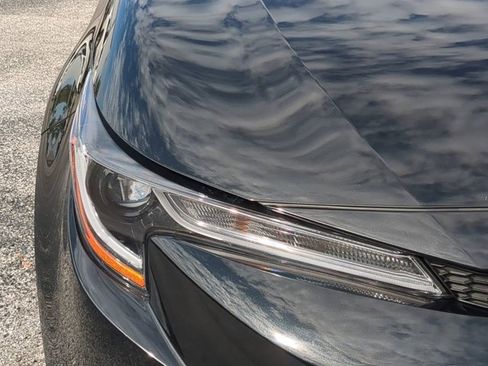 Used 2022 Toyota Corolla LE image 10