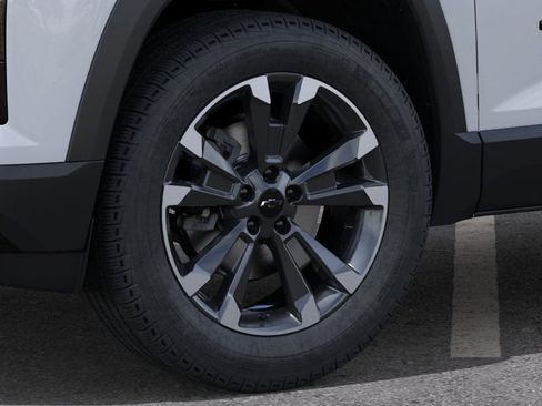 New 2026 Chevrolet Equinox RS w/ LPO, Floor Liner Package image 19