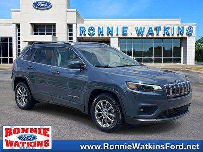 Used 2020 Jeep Cherokee Latitude Plus w/ Comfort/Convenience Group