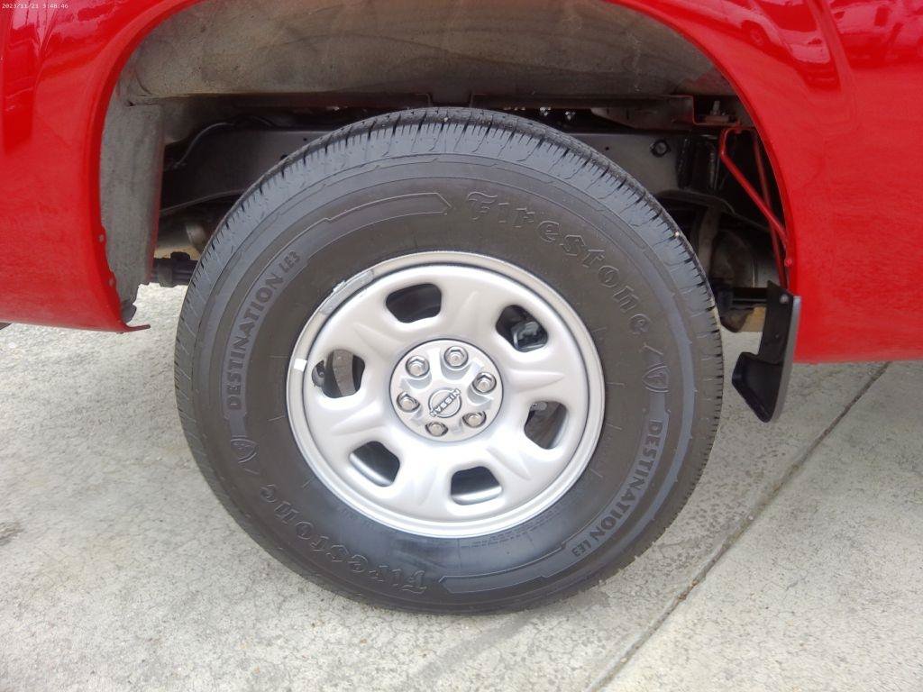 Used 2022 Nissan Frontier S RWD image 9