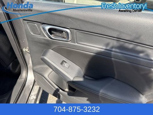 Used 2023 Acura Integra A-Spec image 11