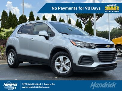 Used 2022 Chevrolet Trax LS w/ Tint and Cruise Package