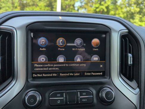 Used 2020 Chevrolet Silverado 1500 LT w/ All-Star Edition AWD/4WD image 19