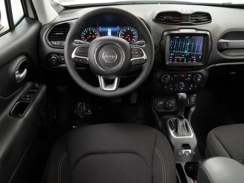 Certified 2023 Jeep Renegade Altitude AWD/4WD image 12