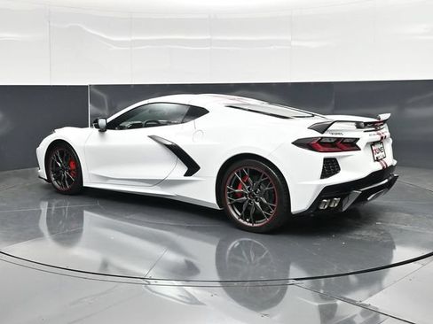 Used 2023 Chevrolet Corvette Stingray Premium Cpe w/ Z51 Performance Package RWD image 7