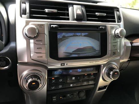 Used 2016 Toyota 4Runner Limited AWD/4WD image 30