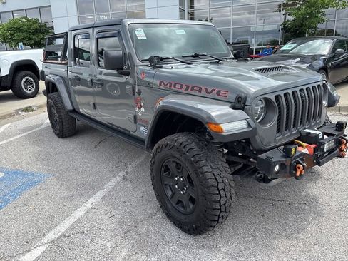 Used 2020 Jeep Gladiator Mojave AWD/4WD image 6