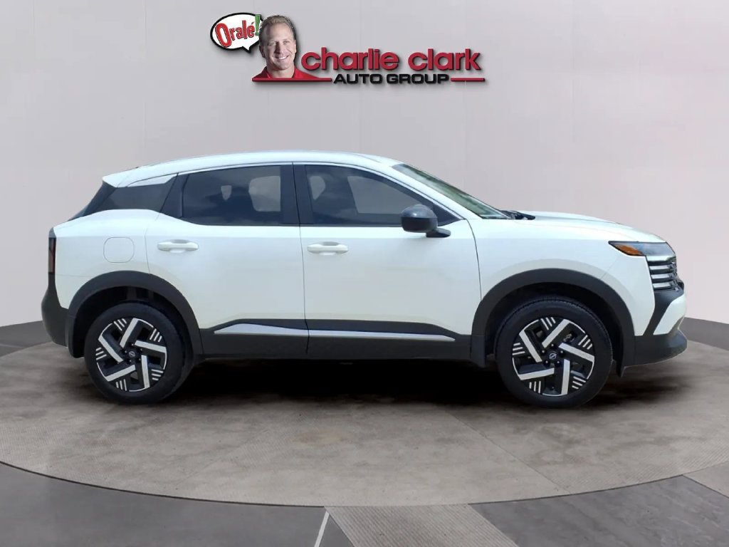 Certified 2026 Nissan Kicks SV FWD image 6