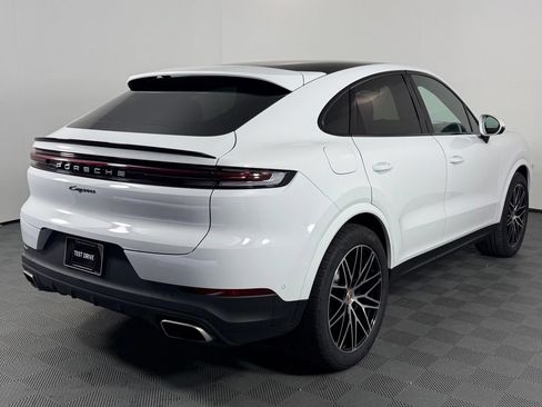 Certified 2026 Porsche Cayenne Coupe AWD/4WD image 7