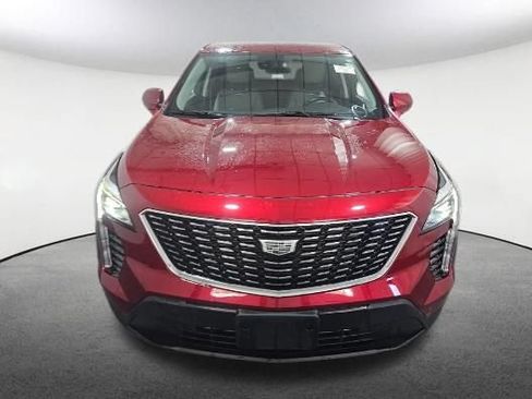 Used 2023 Cadillac XT4 Luxury w/ LPO, Onyx Lite Package AWD/4WD image 2