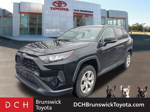 Used 2021 Toyota RAV4 LE w/ Carpet Mat Package (TMS) image 1