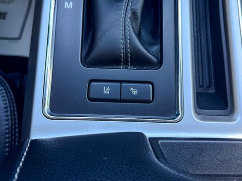 Used 2019 Ford F150 Lariat w/ Equipment Group 502A Luxury image 41