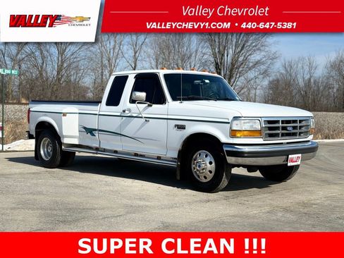 Used 1994 Ford F350 2WD SuperCab DRW image 1
