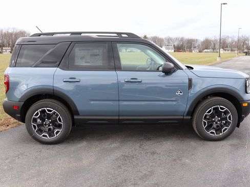 New 2025 Ford Bronco Sport Outer Banks w/ Outer Banks Tech Package+ AWD/4WD image 13