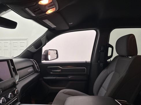 Used 2019 RAM 1500 Big Horn AWD/4WD image 30