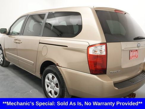 Used 2006 Kia Sedona FWD image 6