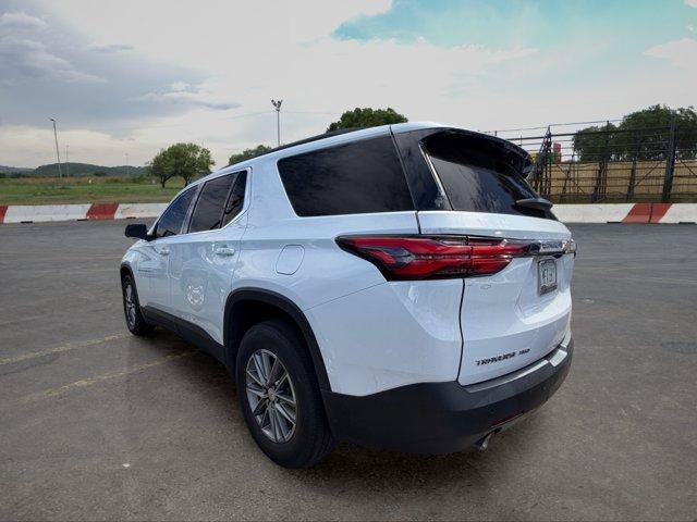 Used 2023 Chevrolet Traverse LT AWD/4WD image 4