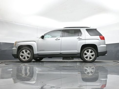Used 2017 GMC Terrain SLE w/ Convenience Package image 37