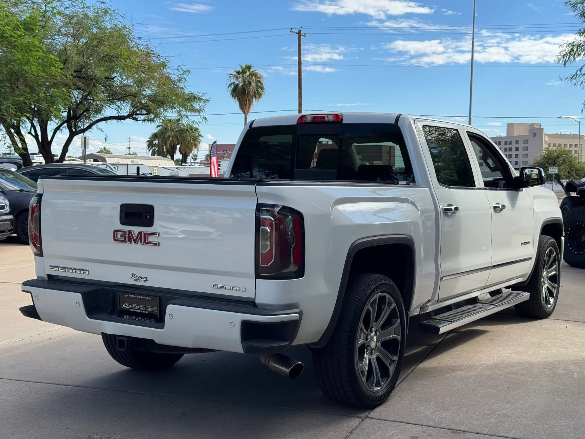 Used 2017 GMC Sierra 1500 Denali AWD/4WD image 5