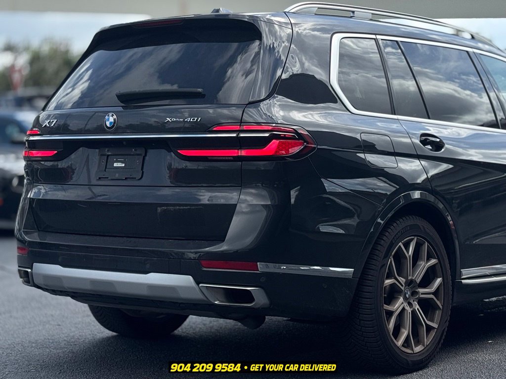 Used 2024 BMW X7 xDrive40i w/ Premium Package AWD/4WD image 7