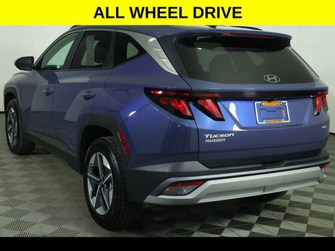 Used 2025 Hyundai Tucson SEL AWD/4WD image 3