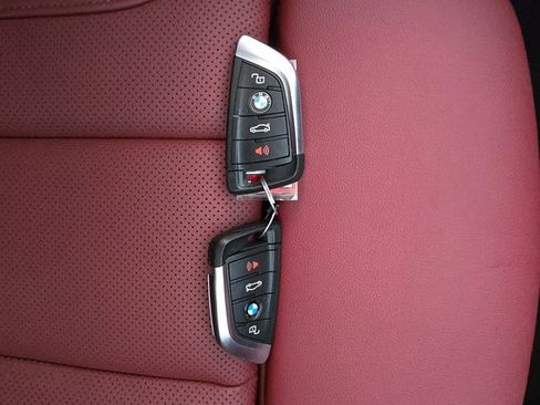 Used 2023 BMW i4 eDrive35 w/ Premium Package RWD image 30