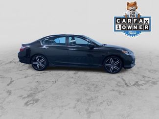 Used 2017 Honda Accord Sport Special Edition video 2