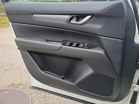 New 2025 MAZDA CX-5 AWD 2.5 S w/ Preferred Package image 23