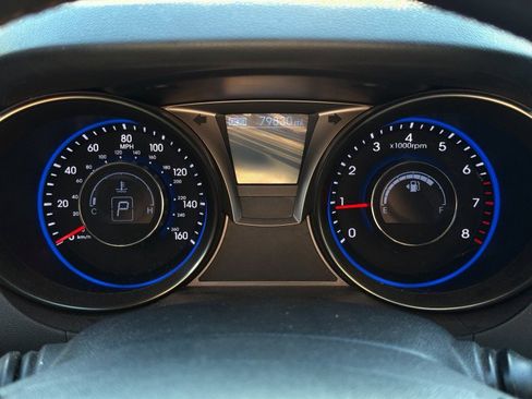 Used 2014 Hyundai Genesis 2.0T image 16