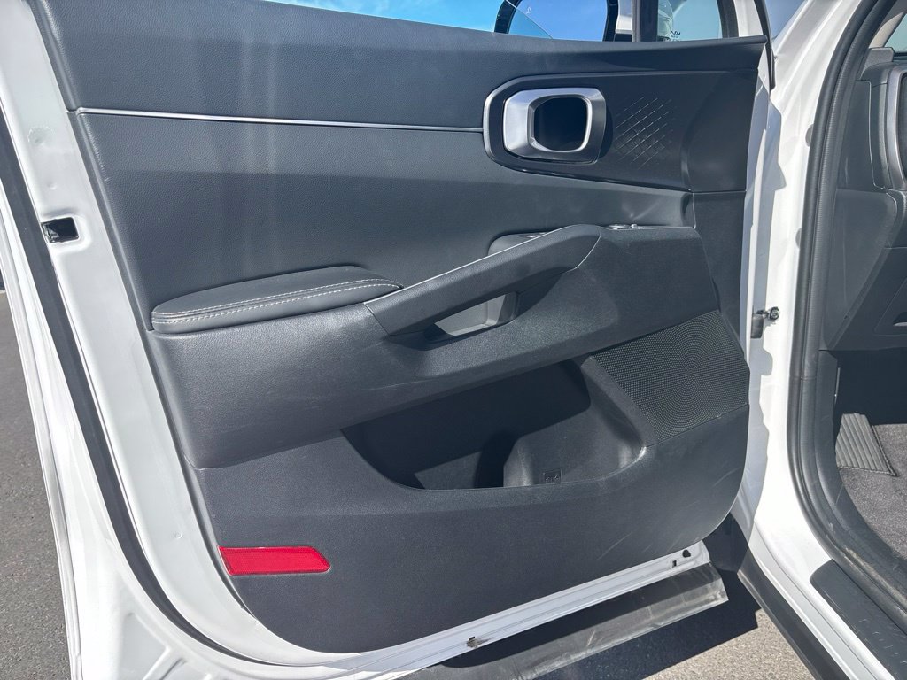 Certified 2026 Kia Sorento S AWD/4WD image 7