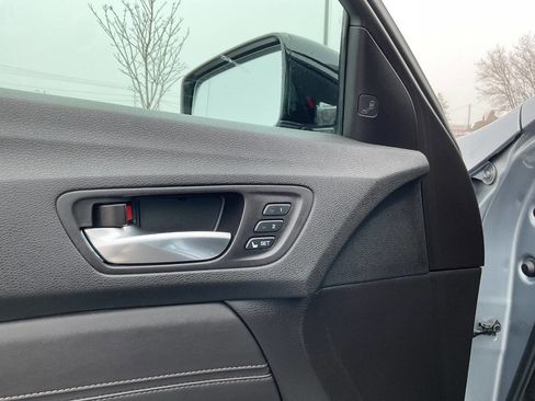 Used 2016 Acura TLX V6 SH-AWD w/ Technology Pkg image 31