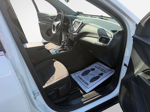 Certified 2023 Chevrolet Equinox LT AWD/4WD image 26