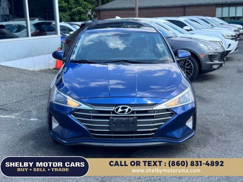 Used 2019 Hyundai Elantra SEL FWD image 2