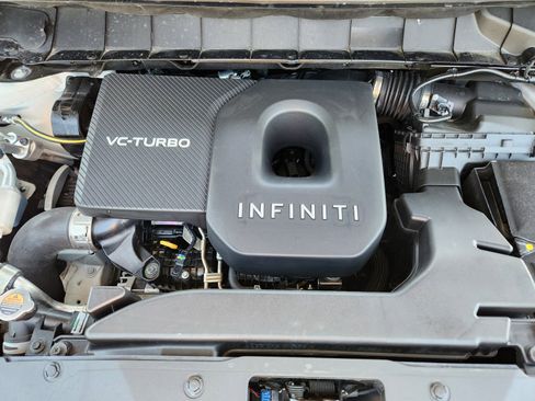Certified 2025 INFINITI QX60 Luxe w/ Cargo Package AWD/4WD image 9