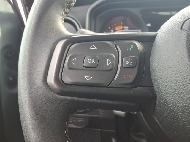 Certified 2025 Jeep Wrangler Unlimited Rubicon AWD/4WD image 28