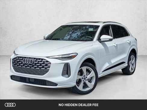 Used 2025 Audi Q5 Premium w/ Premium Plus AWD/4WD image 1