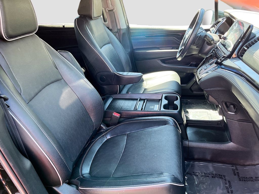 Used 2023 Honda Odyssey Elite image 31