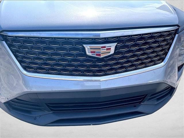 Used 2024 Cadillac XT4 Luxury w/ Cold Weather Package FWD image 30
