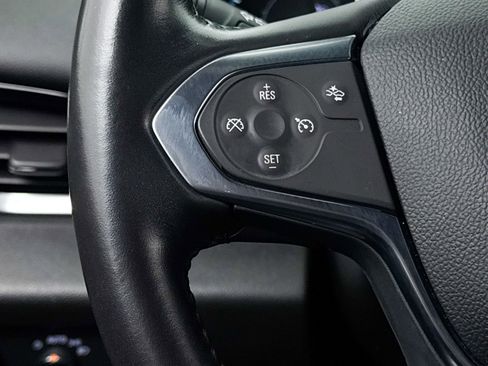 Used 2022 Chevrolet Traverse LT image 34