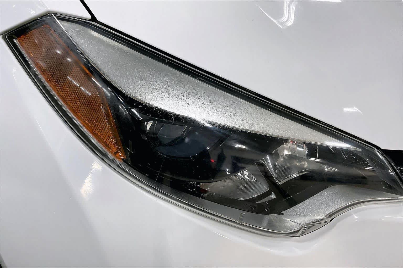 Used 2015 Toyota Corolla LE FWD image 27