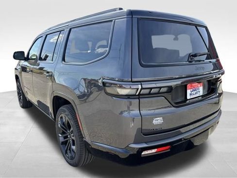 New 2026 Jeep Grand Wagoneer Summit AWD/4WD image 4