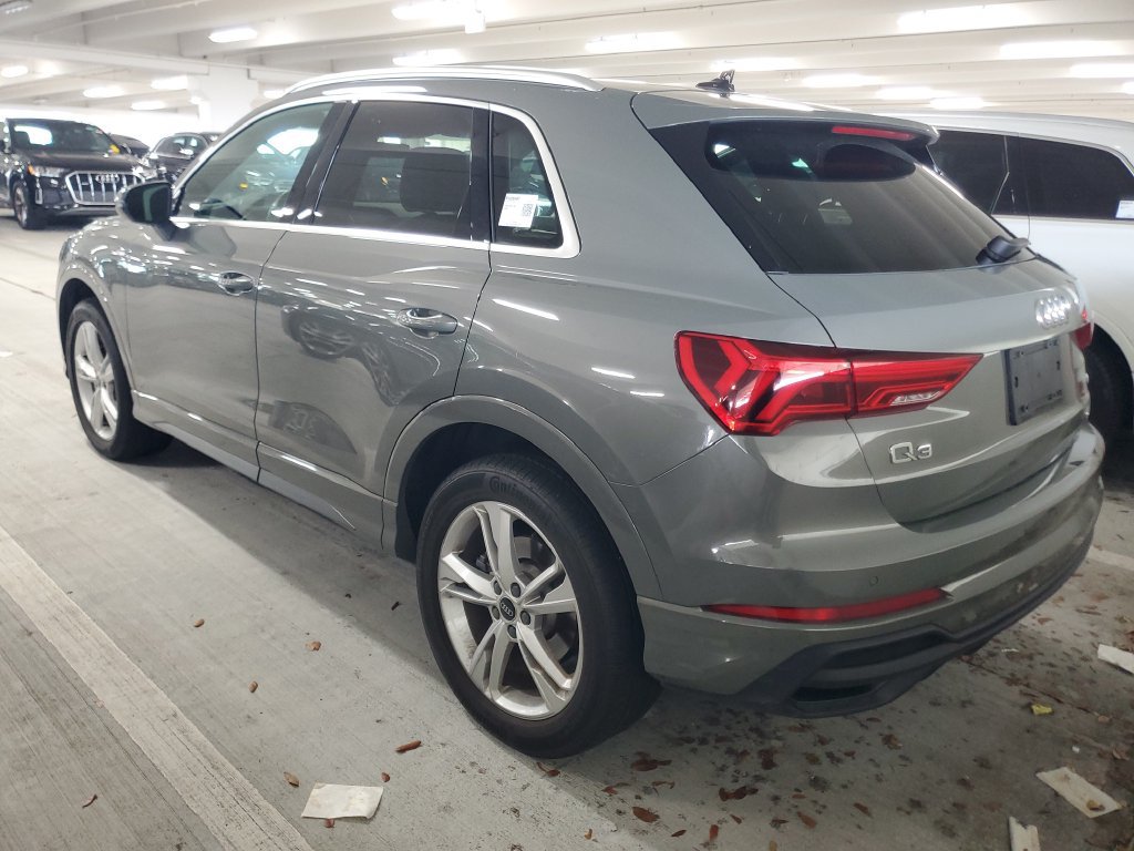 Used 2024 Audi Q3 2.0T Premium AWD/4WD image 4