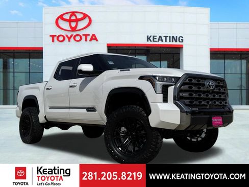 Used 2025 Toyota Tundra Platinum image 1