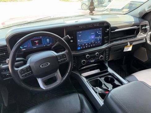 Used 2024 Ford F250 Lariat w/ Chrome Package AWD/4WD image 3