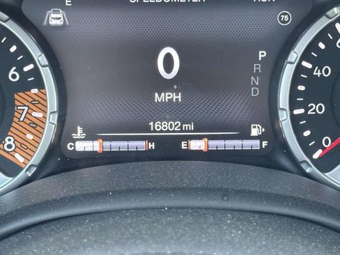 Used 2023 Jeep Renegade Limited w/ Sun/Sound Group AWD/4WD image 22