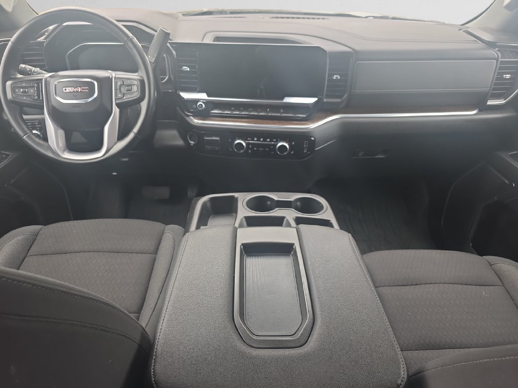 Used 2024 GMC Sierra 1500 Elevation AWD/4WD image 11