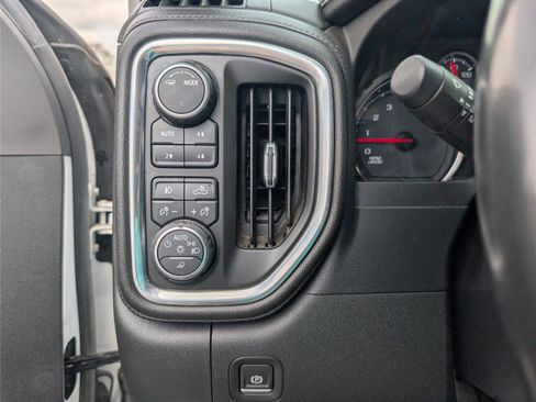 Used 2020 Chevrolet Silverado 2500 LTZ w/ LTZ Convenience Package AWD/4WD image 29